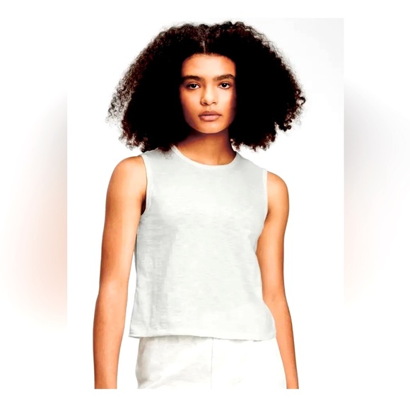 2 PK Gap Teen Kids 100% Organic Cotton Boxy Cropped Tank Top White Soft Knit M 8 - Picture 1 of 5